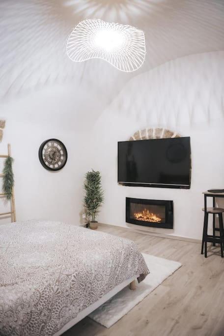 בריוד Appartement 2 Pieces Jacuzzi מראה חיצוני תמונה