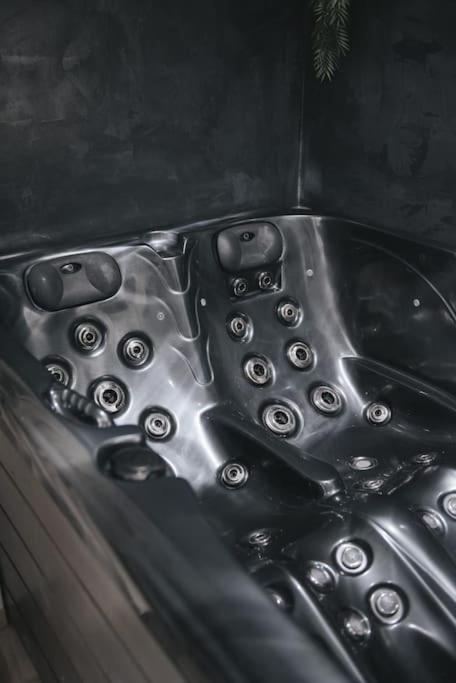בריוד Appartement 2 Pieces Jacuzzi מראה חיצוני תמונה